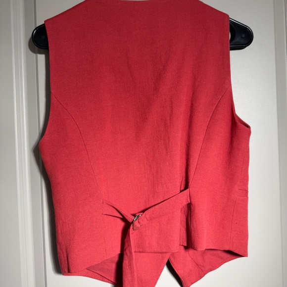 🔥 ZARA Red Tailored Button-Front Vest – Size S - Picture 2 of 3